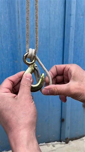 This Simple Knot Holds INSANE Weight 😳 #knottying #knot #technique