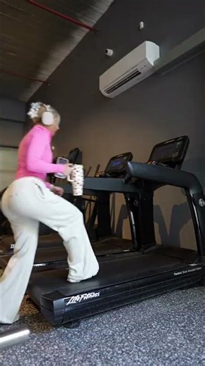 Easy 20 minute cardio routine