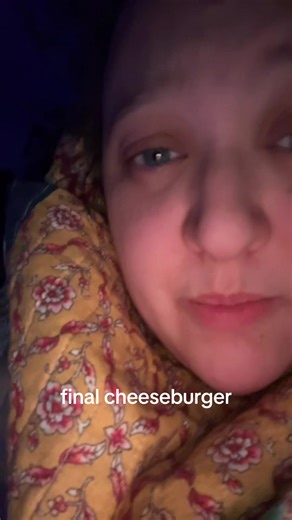 yecnalc (@yecnalc)’s video of Cheeseburger