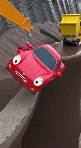 Hanging Tiny Red Car in a Mud Flood Cliff! Excavator Saves the Day! 😱🚗 #excavator #trucksforkids