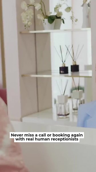 Ever feel like you're juggling too many calls while trying to keep your salon running smoothly? Here's a peek behind the scenes of a busy salon using Salons Connect to keep bookings flowing without a hitch. From the moment the phone rings to the final booking confirmation, real human receptionists answer every call with warmth and professionalism. No bots, no missed opportunities—just smooth service that lets you focus on what you do best. Why salon owners love Salons Connect: • Every call answe