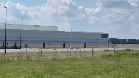 Homeland Security details immigration arrests at Georgia EV plant