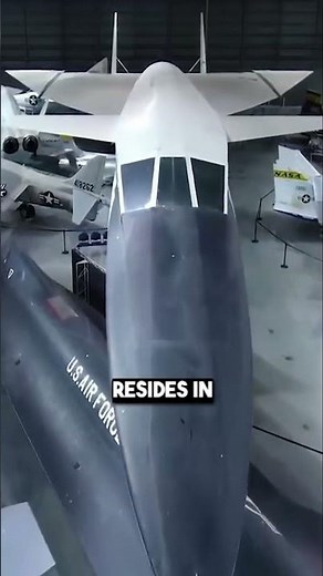 This is the Fastest Bomber in The World that Reaches Mach 3