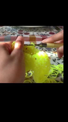 Making a Ducky Rainbow Loom: Crochet Tutorial