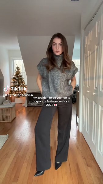 Chic Office Outfit Ideas for 2025 Inspiration