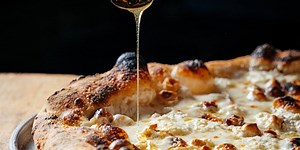 Secrets to Cooking Pro Pizza at Home: The Best Gear, Recipes and Tricks