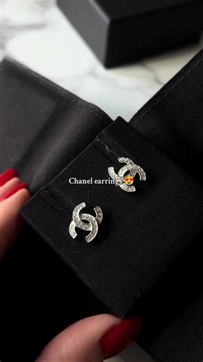 Chanel earrings 😍 L.ink 🔗 on my Bio or Ask in comments #dh8finds #unboxing #fashionfinds #luxury #afordable