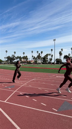 Llegar Tarde a Clase: Aprendiendo Inglés con Estilo