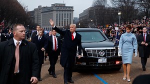 Inaugural parade moved indoors for first time since 1985