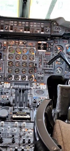 Checking out the cockpit of British Airways Concorde (G-BOAD) aboard the USS Intrepid #nyc