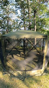 The "Escape" screen shelter is perfect for picnics, family get togethers, flea markets, youth sporting events, tail gate parties and more! Link in the comments here for more information. ⏰ Sets up in 60 seconds 📏 11.5’ wide inside 📐 94 sq’ feet of space 🪜 Center height: 90” 🐞 BUG FREE screen mesh | Quick-Set
