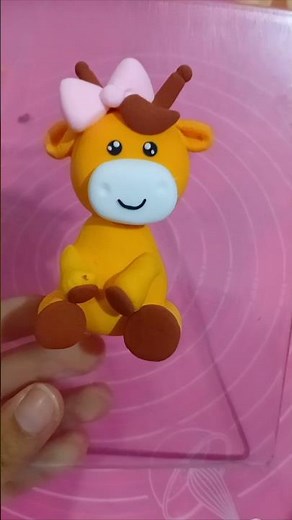 DIY giraffe with clay #diy #creativeclayideas #clay #giraffe #animals #shortsfeed #shorts #cute