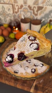 Banana Blueberry Phyllo Pie | Tarta de plátano y arándanos