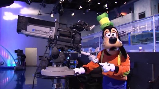 416K views · 6.4K reactions | Check out this behind the scenes look at how this week’s Show Your Disney Side Week came to life on "Wheel of Fortune," and don’t forget to tune in to watch now through May 1st! | Disneyland | Facebook