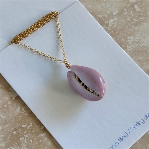 Handmade Gold Hawaiian Shell Necklace - Etsy