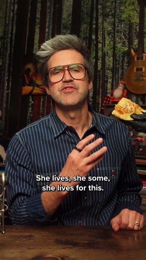 We know Taco Bell Mexican Pizza's biggest fan😍🌮🍕