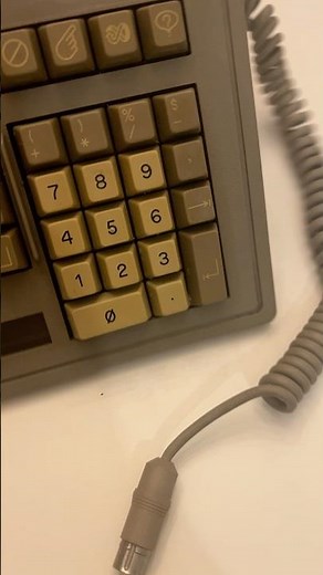 Vintage Clicky DataPoint Keyboard 7 Pin Din Connector #retro #techretro