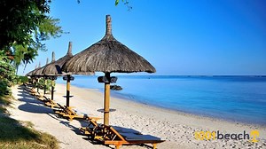 Trou aux Biches beach