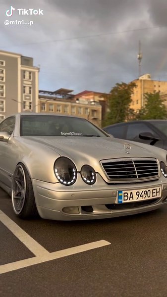 Mercedes CLK W208 55 Low Crew | MotorBeatShow