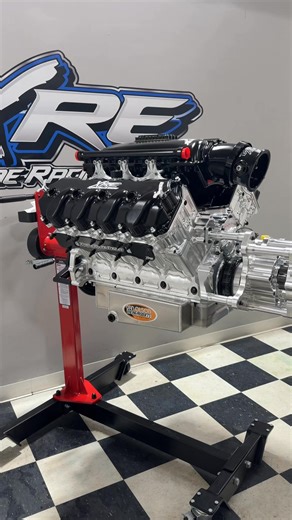 💥 ALL BUSINESS 💥 Our newest XRE 4.900 bore space Hemi is complete, coupled with a Harts Charger centrifugal supercharger — engineered for serious power and uncompromising performance. Huge thanks to Dustin Hart and the entire Harts team. The engineering, fit, and finish of this system are next-level. We’ve got several more Harts Charger builds already in the works and can’t wait to get them on the dyno and start tuning. 🔥 #XRE #XtremeRacingEngines #Hemi #HartsCharger #Boosted #RaceEngine | Xt