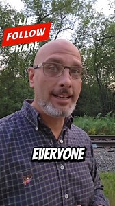 A civil war in America might sound impossible… but look how divided the country is getting. If it ever happens, will you survive? Here’s what you NEED to know to stay alive when society tears itself apart. Share this someone’s life could depend on it. #CivilWar #CivilWarSurvival #SHTF | Appalachian Prepper