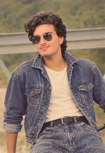 80s Retro Photo Effect — ChatGPT & Gemini AI 80s Style Prompt