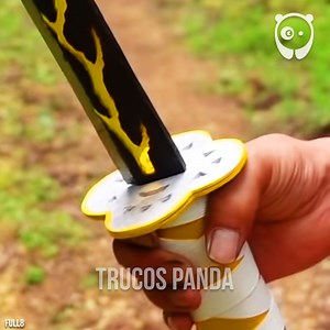 4.3M views · 64K reactions | Criando uma impressionante espada samurai do zero! Por Daniel de Bruin: youtube.com/user/danielbruin | Truques do Panda | Facebook