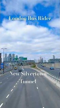 New Superloop Bus going through New Silvertown Tunnel
