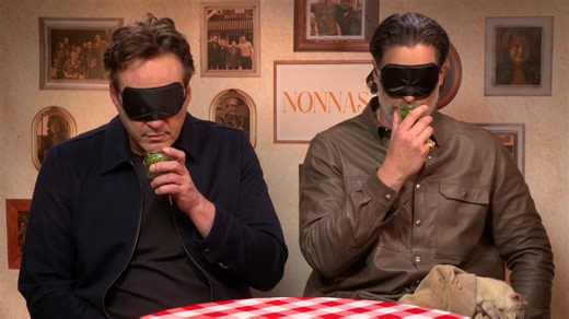 We blindfolded Vince Vaughn and Joe Manganiello to see if they could guess Italian ingredients just based on smell 👃 NONNAS premieres THIS FRIDAY! | Netflix