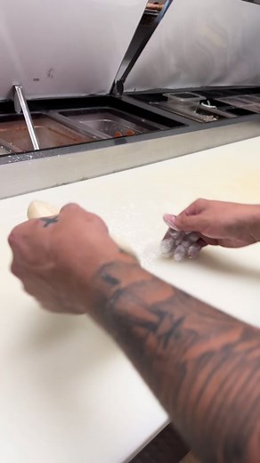 Are you team calzone or stromboli?🤔🤔 #smallbusiness #smallbusinessowner #pizza #arizona #arizonafood #arizonafoodie #restaurant #calzone #stromboli #serverlife #server