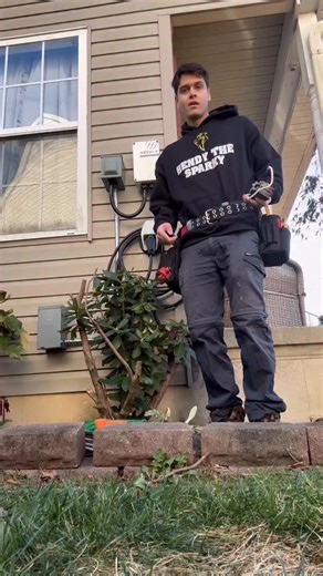 8.5K views · 106 reactions | NEW 2025 ELECTRICAL CODE, Electrician Explains why you need GFCI (Ground Fault Circuit Interrupt) on all NEMA Plug-In EV Chargers, did you know about this? #electrician #bluecollar #electricalcontractor #contractor #electric #union #ev #hendythesparky #trending | Chris Henderson | Facebook