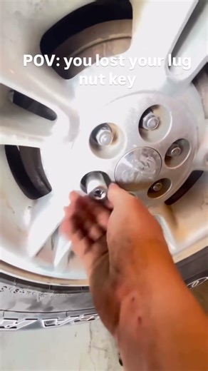 Uh oh how how to remove lug nut lock without key ￼#Mechanic #Car ￼