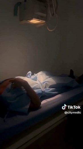 El urograma excretor: el diagnóstico preciso para un tratamiento efectivo. El urograma excretor es una herramienta poderosa para diagnosticar y tratar problemas de riñón y vías urinarias. ¡Agenda tu cita hoy mismo! Tenemos gran experiencia Integral Médica para usted y su familia. Profesionales altamente capacitados 👨🏻¡Te esperamos! la prevención es su decisión 🌀 Atención previa cita 📱0978802434 www.city-medic.com 📍Edificio City Office-Business planta baja L002 (a una cuadra de City Mall) -