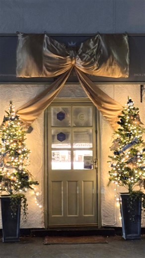 ✨ ✨ ✨✨✨ ✨ ✨✨✨ ✨ ✨✨✨ ✨ 2025 marks 25 years in business, and that simply would never have been possible without each and every one of you. From telling your best friend about your facial, to telling your hairdresser about your massage, to telling literally anyone who will listen about your nails, thank you!!! Word of mouth has carried us for 25 years and we are so, so grateful; we will never take that for granted.. This space, this team, this little community we’ve built, we’re beyond proud of it!