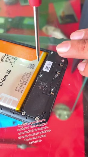 Aprenda a Reparar Celulares de Forma Avanzada