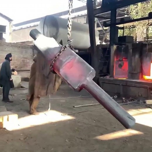 Incredible forging process of giant crankshaft with amazing skills