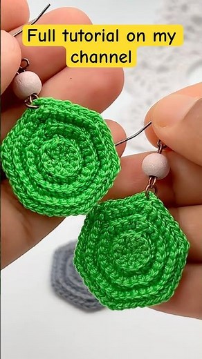 TUTORIAL HERE! 👆 Easy Hexagon 3D Crochet Earring Pattern | Beginner Friendly & Elegant Design