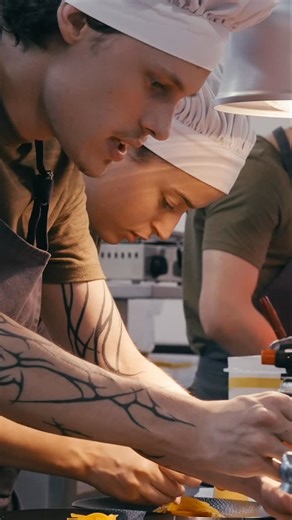 Basque Culinary Center | 🌱🍽️ (Re)Vive: un viaje gastronómico por las etapas de la vida ✨ ¡COMENZAMOS CON LOS EXPERIMENTALES! 🚀 En Basque Culinary Center, el... | Instagram