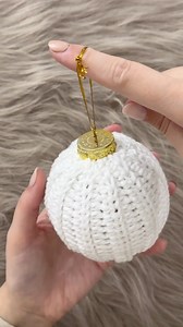 Crochet ornament made with HDC stitches ✨😍 Comment pattern and I will send you the free pattern link! | Free crochet patterns by Wilmade