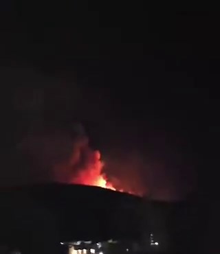 NOW: Forest fire in Losar de La Vera, Cáceres in Spain.It's only March!