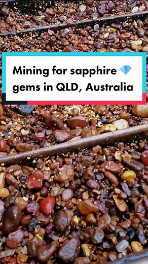 Mining for sapphire gems in QLD, Australia