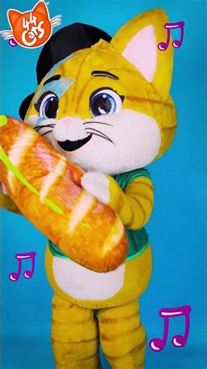 Energy overload with Lampo! 💥😻 #shorts | 44 Cats