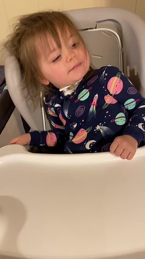 ‼️TW//Tracheostomy Stoma‼️Daily Trach Cares & Weekly Trach Change 💘 (EDUCATIONAL PURPOSES) #fyp #specialneedsmamax2 #vocalcordinjury #tracheostomy