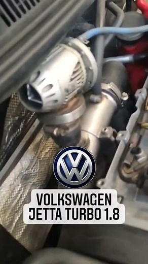 Volkswagen Jetta 1.8 turbo - View of the assembled and running engine