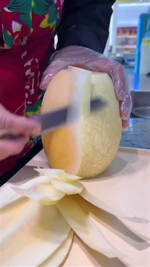 Cut a Hami melon#Fruit slices#Fruit cutting method#Hami melon#Yixing Ningjia Fruits