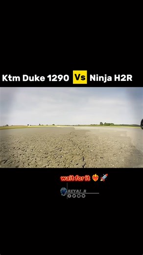 Kawasaki Ninja H2R 🔥 Vs Super Duke 1290 🚀 Drag Race 🖤❤️‍🔥 #kawasaki #ninja #h2r #h2rtopspeed #h2rlover #vs #ktm #ktmduke #duke1290 #superduke #Racing #race #fb #tranding #viralvideo #viralshorts | Reyaj R