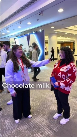 🎉 Random Questions Challenge with the Alefredos! Can you answer all the questions?