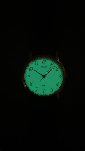 Folkwatch 🇮🇩 on Instagram: "Seiko Spirit Lume Dial" JDM 🇯🇵 🔵 Dial LUME terang ! 🔵 VERY GOOD CONDITION 🔵 Diameter 32mm 🔵 GOLD masih tebal dan Dial CLEAN 🔵 Sangat Jarang Muncul 🔵 Barang langsung dari Jepang 🔵 Untuk Harian cocok banget bosskuu 🔵 TERMURAH & ONLY ONE IN MARKET Price: 6xx.xxx saja ⚡️ ~ DM IG / WA di LINK TOKOPEDIA READY FIXED PRICE GARANSI MESIN 3x24 JAM setelah penerimaan barang apabila jam mati dan wajib melampirkan video unboxing dan akan dikomunikasikan ke seller diban