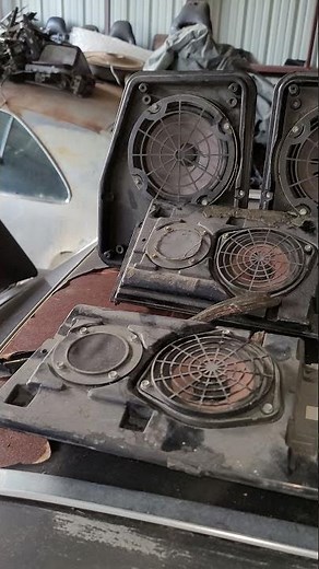 The Most Awesome Stereo System Ever Installed in a Car