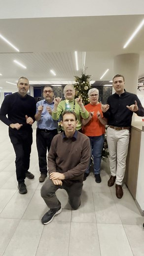 🌟 Season's Greetings from City Lit.🌟 Wishing you joy this holiday season and we look forward to welcoming you back in 2026. Learn how to say 'Merry Christmas' in BSL with some members of our Centre for Deaf Education! www.citylit.ac.uk #CityLit #HappyHolidays #SeasonsGreetings | City Lit